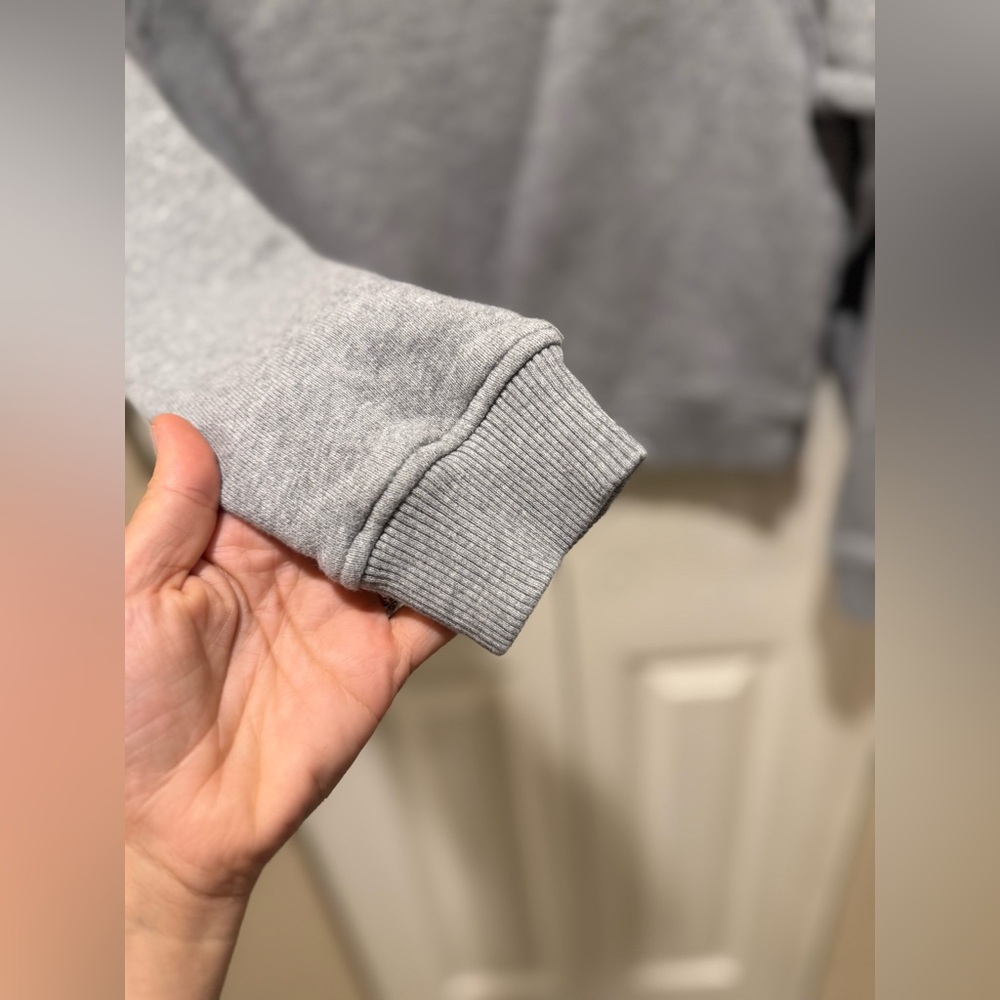 Organic Basics Gray Sweatshirt - Picture 4 of 8